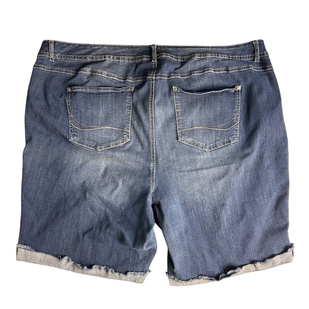CATO Distressed Denim Shorts Size 24W in Blue - Picture 2 of 6